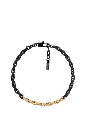 Schwarze Halskette mit goldenen, verdrehten Gliedern und einem kleinen USPA-Markenanhänger nahe dem Verschluss.