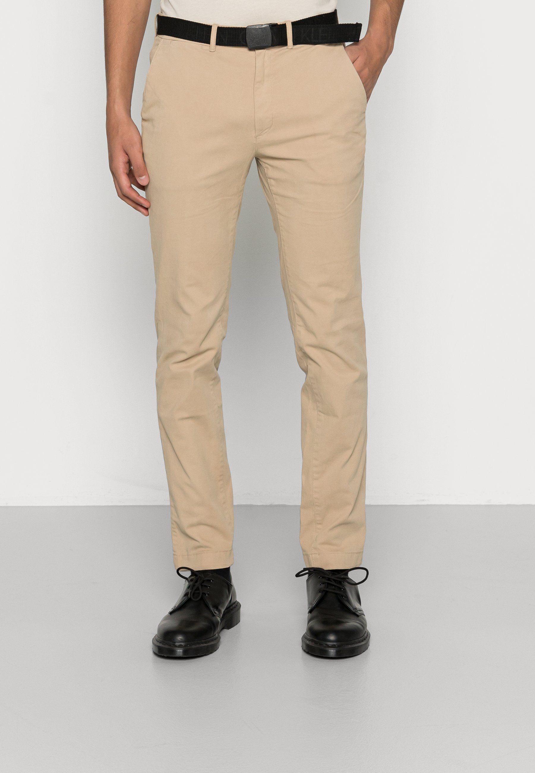 Calvin Klein SLIM FIT GARMENT DYE BELT - Chinos - travertine/beige -  