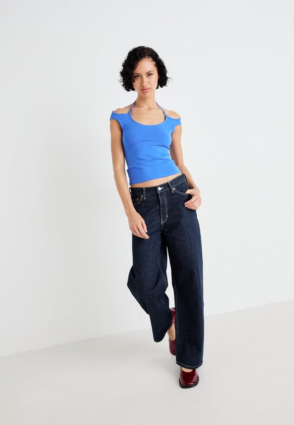 CUTOUT  - Basic T-shirt4