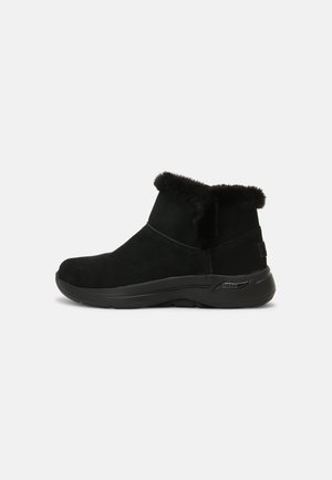 GO WALK ARCH FIT - Botines con plataforma - black
