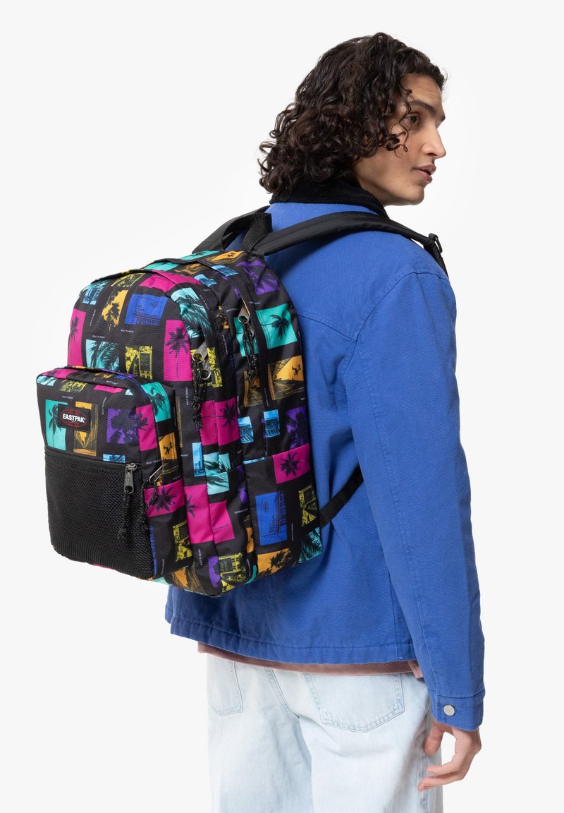 Eastpak PINNACLE - Mochila - city bay black