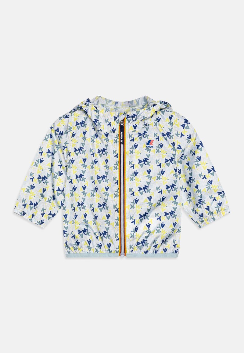 Letvægts vindjakke med hætte, præget af et blåt, gult og hvidt abstrakt mønster, elastiske manchetter og en frontlynlås med farvede detaljer.