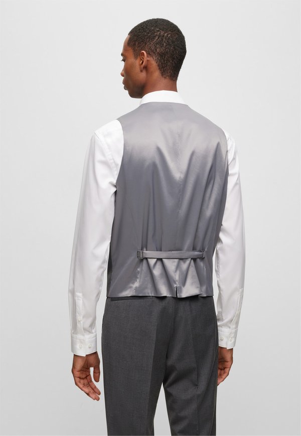 HUGE - Suit waistcoat4