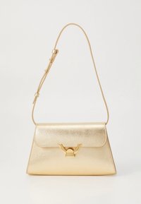 Kullakarva kunstnahast käekott, millel on struktureeritud kuju, sile tekstuur ja iseloomulik kinnitusdetail. Varustatud õhukese reguleeritava õlarihmaga.