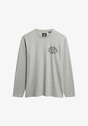 Grijs langarm T-shirt van zachte stof, met een ronde hals en een bedrukte logo "SUPERDRY ATH. STATE" aan de voorkant in donkerblauw.