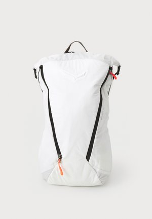 PEDROC UNISEX - Turistinė kuprinė - white