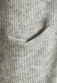 YAS Kofta - light grey