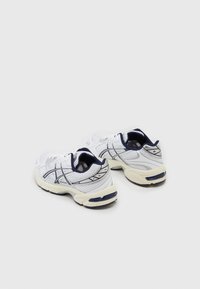 ASICS SportStyle GEL 1130 - Joggesko - white/midnight