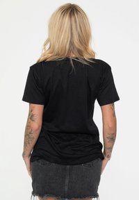 Paradiso Clothing LIAM GALLAGHER EVERYTHINGS ELECTRIC UNISEX - Print T-shirt - black