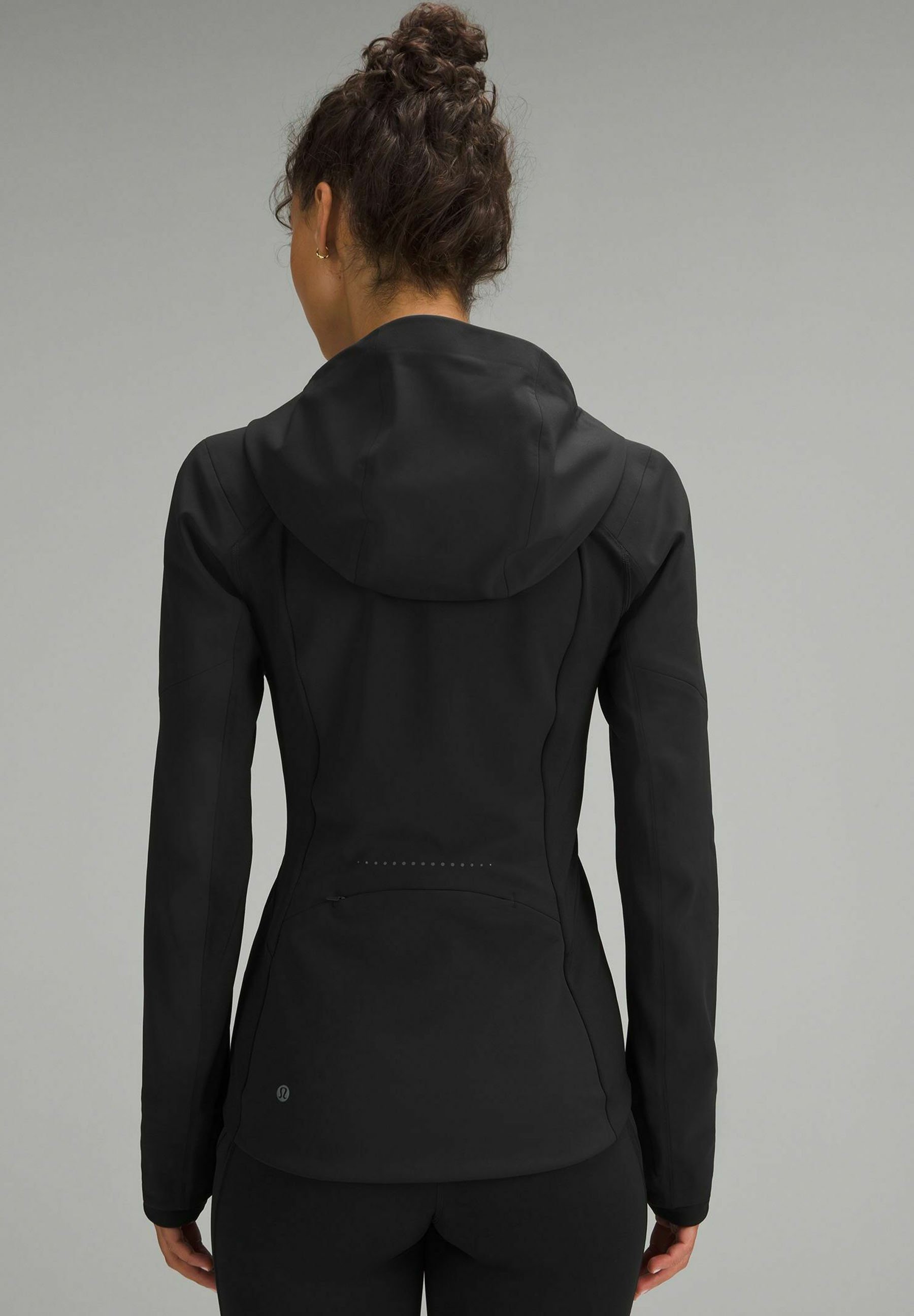 lululemon CROSS CHILL PERFORMANCE - Training jacket - black - Zalando