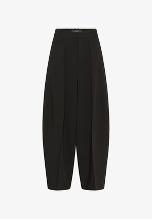 Pantalones negros de talle alto con pierna ancha, plisados y con trabillas para cinturón, que presentan un corte relajado y una longitud cropped.