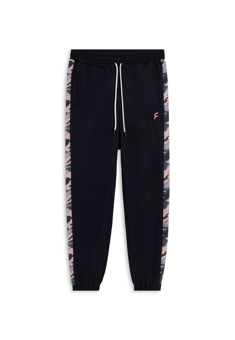 Joggers marinos con cintura ajustable, que cuentan con bolsillos laterales y un patrón de camuflaje en tonos rosa, azul y gris a lo largo de las piernas. Puños elásticos en los tobillos.