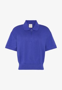 Επιλέχθηκε, blue river fog