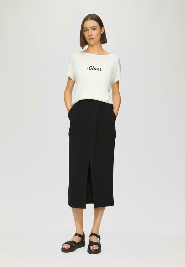 MIT AUFGESETZTEN TASCHEN - Bleistiftrock - schwarz