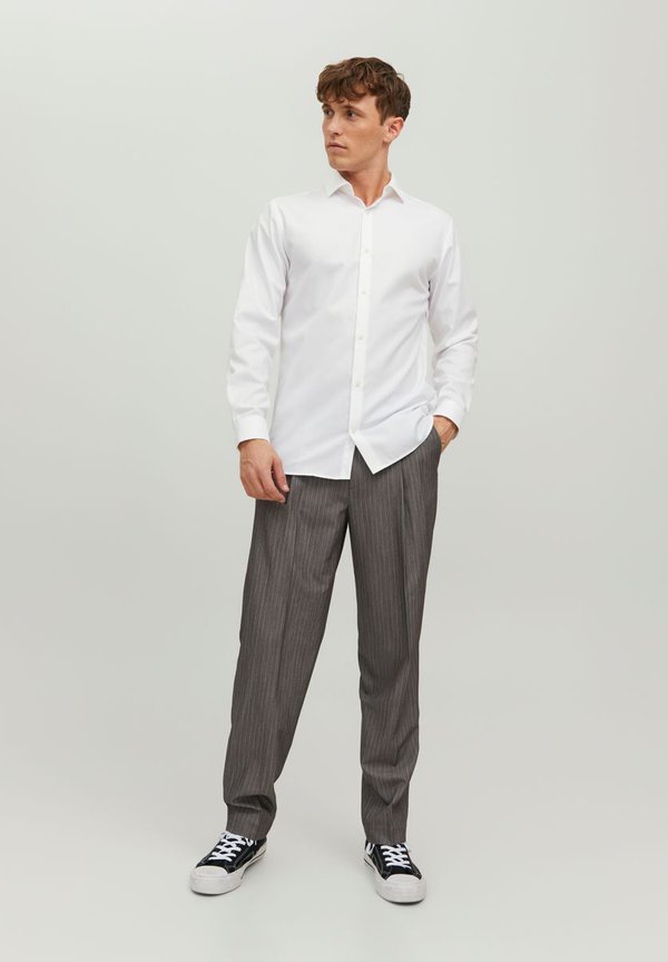 JPRBLAPARKER SHIRT L/S NOOS - Shirt3