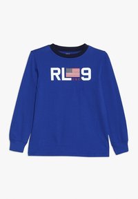 Modrý tričko s dlouhým rukávem vyrobené z bavlny, s kulatým výstřihem, žebrovaným límečkem a grafickým potiskem s "RL 9" a americkou vlajkou.