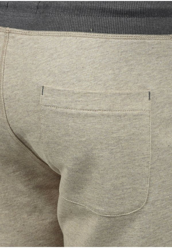 BHJULIO - Shorts - sand mix2