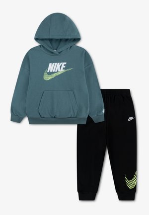 OVERSIZE - Trenirka - black