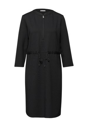 Schwarzes Kleid mit rundem Ausschnitt, 3/4-Ärmeln, Frontreißverschluss und Kordelzug in der Taille. Glattes Material mit leichter Struktur.