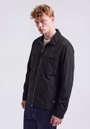 Aquascutum, AQUASCUTUM ÜBERGANGSJACKE STRETCH OVERSHIRT - Übergangsjacke - black