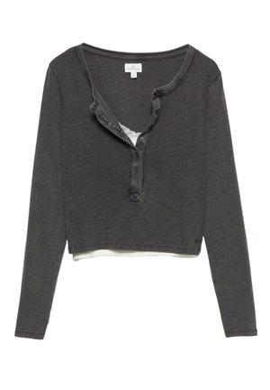 - Bluzka z długim rękawem