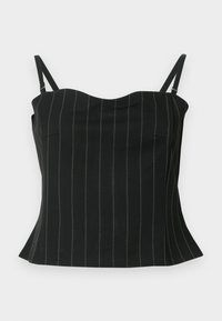 Top negro de tirantes finos con rayas verticales, presenta tirantes tipo espagueti, un escote en forma de corazón y un dobladillo acampanado en la parte inferior.