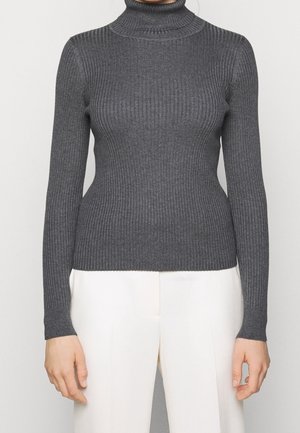 Repeat Sweter