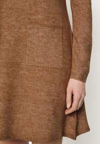 VILA Abito in maglia - brown