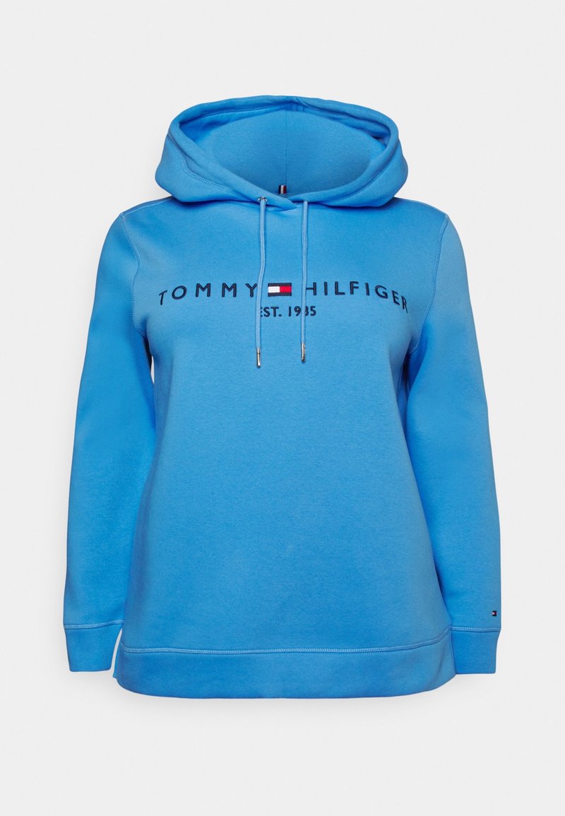 Sudadera con capucha de tejido azul brillante. Cuenta con un estampado de logo en el frente, cierre de cordón y puños acanalados. Textura suave y diseño casual.