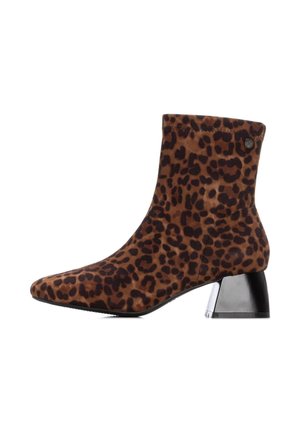 Botines camperos - leopard