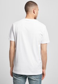 Mister Tee EMPLOYEE - T-shirts print - white