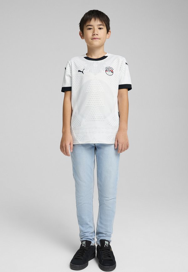 AUSWÄRT - Nationalmannschaft