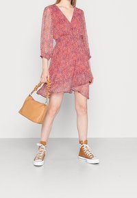 Pepe Jeans Vestito casual - red