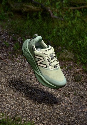 New Balance FRESH FOAM X HIERRO V9 GTX - Metsajooksu tossud - mineral