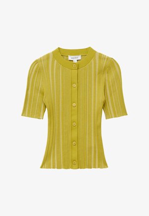 Zeleni prsluk s rebrastim uzorkom i kratkim rukavima, s okruglim izrezom i šest prednjih dugmadi niz sredinu.