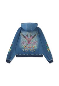 Denim hættetrøje med farverige broderede kolibrier og blomster på ryggen samt blomsterbroderi på begge ærmer.
