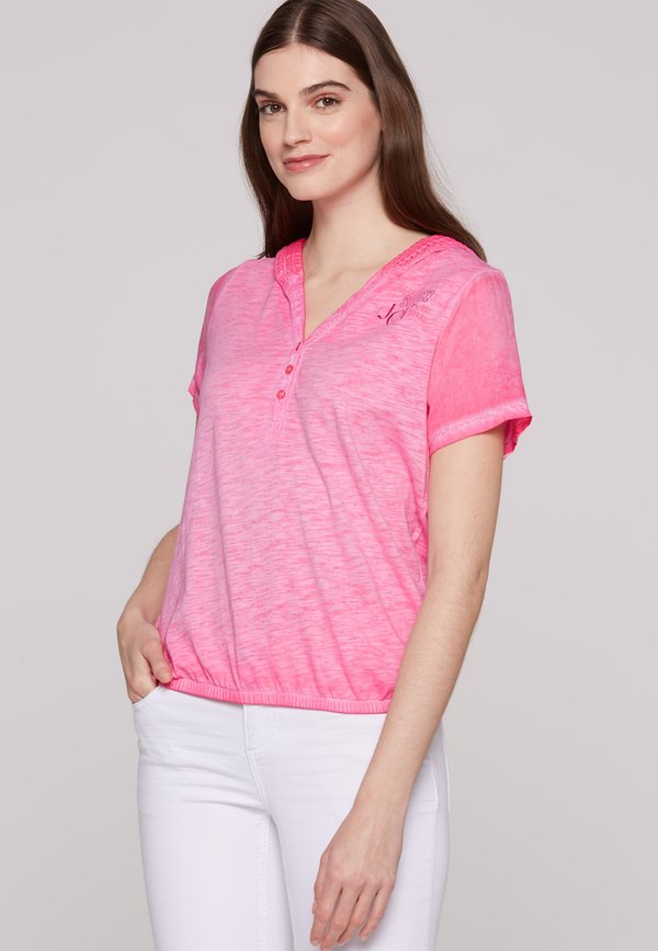 MIT RÜCKEN-ARTWORK - Kapuzenpullover