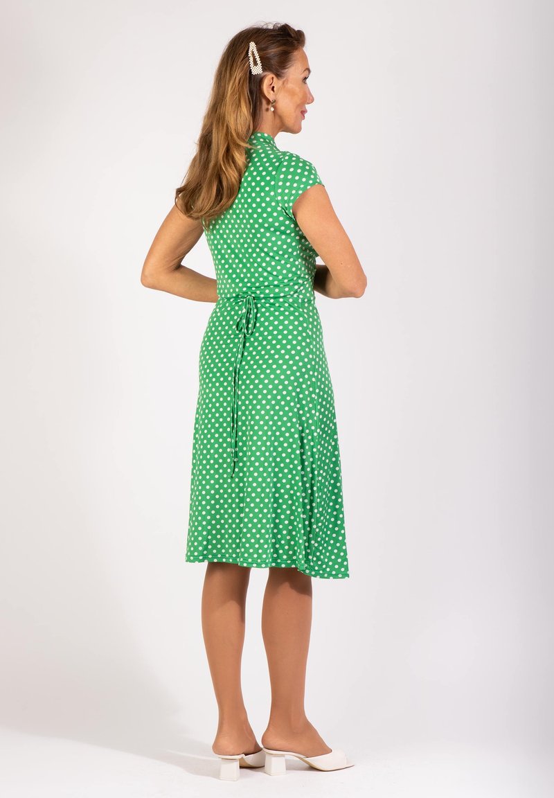 Stockholms Klnningsfabrik PAULINE - DOT - Jersey dress - green - Zalando Stockholms Klnningsfabrik PAULINE - DOT - Jersey dress - green - Zalando