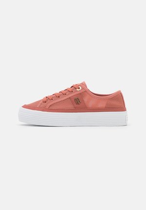 Tommy Hilfiger Baskets basses - coral