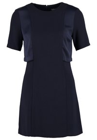 Abito blu navy con maniche corte, caratterizzato da un corpetto liscio e accenti in pannelli simili alla seta sulle spalle e sul petto. Cerniera sul retro.