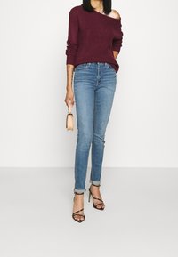 Missguided Sweter