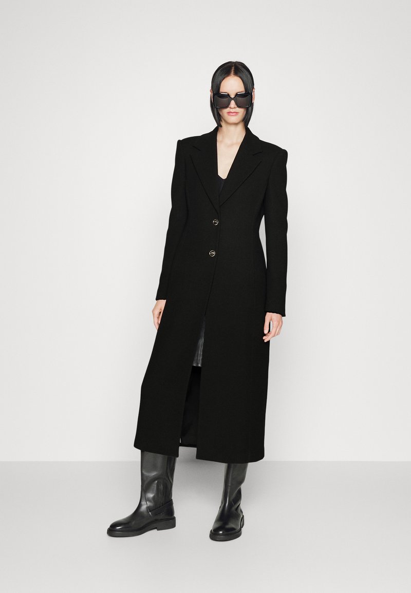 Hotel Kalinga Cappotti Invernali Zara Uomo Hotel Kalinga Cappotto