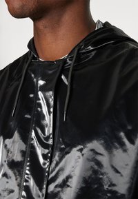 Rains STRING JACKET UNISEX - Skraistė  - night
