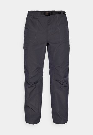 Dunkelgraue Cargo-Hose mit verstellbarem Bund, mehreren Taschen und verstärkten Knien. Hergestellt aus strapazierfähigem Stoff mit glatter Textur.