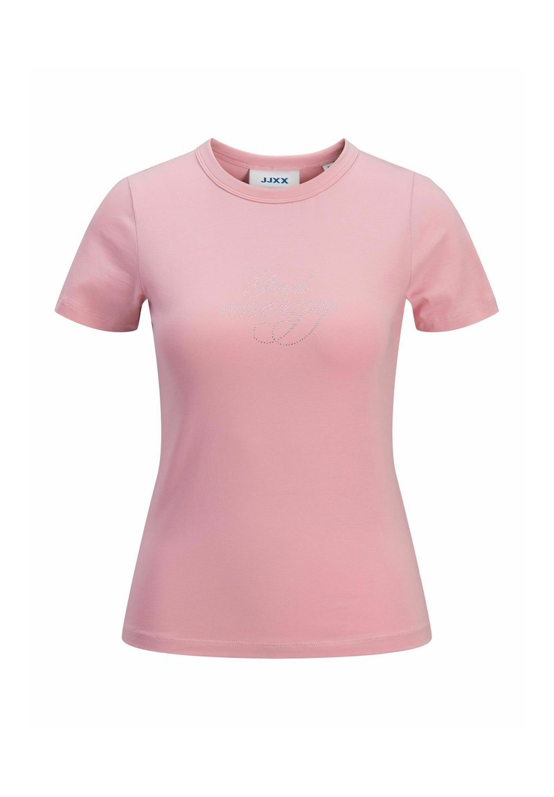 Lichtroze getailleerd T-shirt met korte mouwen en ronde hals, voorzien van subtiele zilveren tekst "Good energy" over de borst.