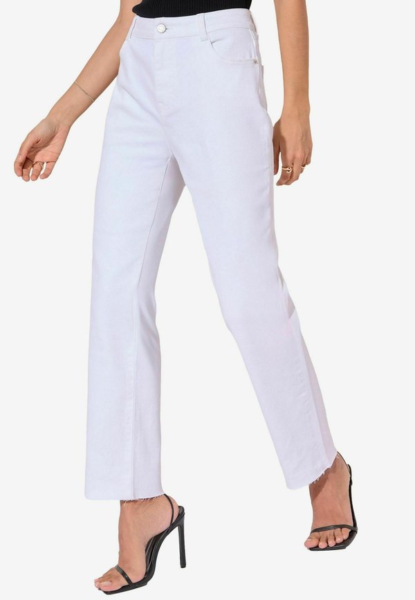 REGULAR FIT - COMFORT - Jeans Straight Leg - cream