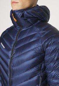 Mammut BROAD PEAK - Piumino - marine black