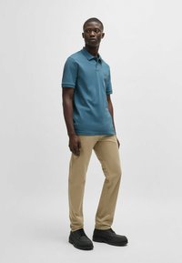 BOSS PASSENGER - Polo majica - open blue twelve
