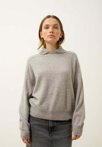 Wybrany, heather cloud