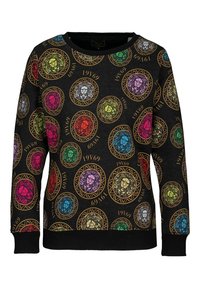 Sudadera negra con motivos de leones coloridos en círculos, acentuada con contornos dorados y los números 1969 en varias ubicaciones.